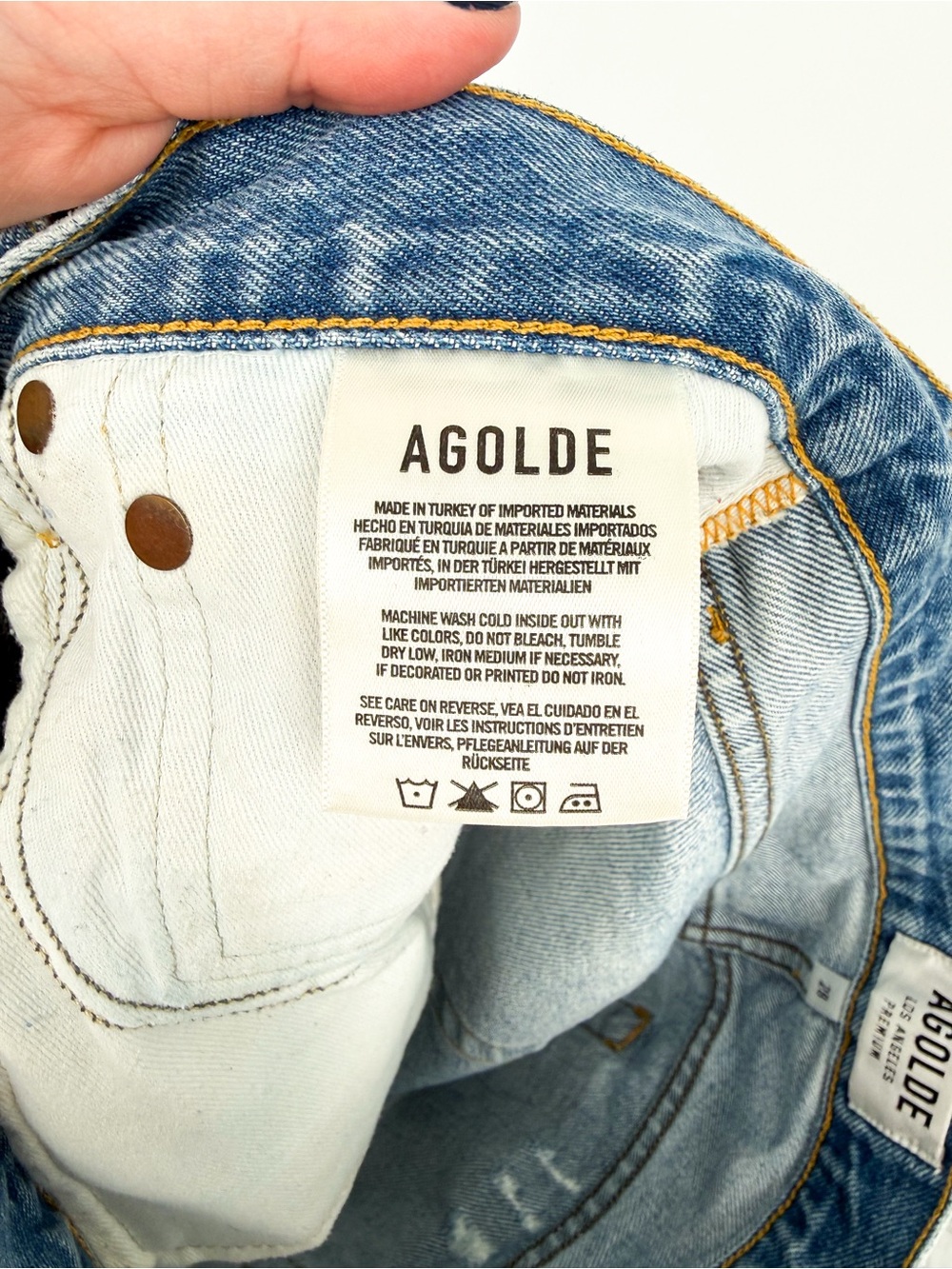 Agolde Parker Vintage Cut Off Short Size 28 - Picture 8 of 10